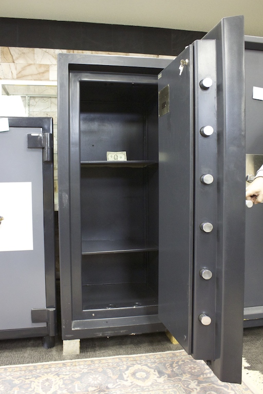 Used ISM Treasury 5722 TRTL30X6 High Security Safe lackasafe